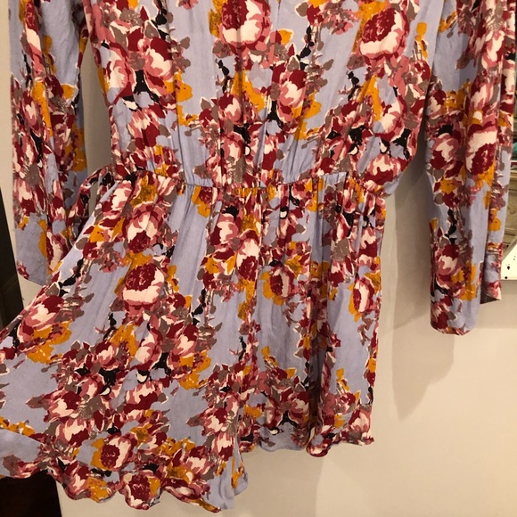 Blue Floral Romper - Picture 7 of 7